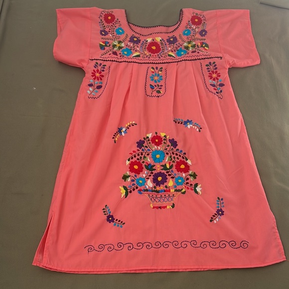 Multi color Hand embroidered Womens DRESS size MEDIUM - Picture 2 of 16